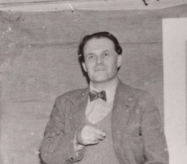 Cusack, Ralph